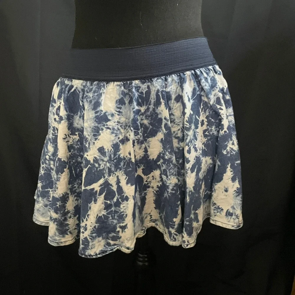 JUSTICE Girls' Blue‎ Tie-Dye Skort – Size 18R | Trendy & Flowy Summer Style